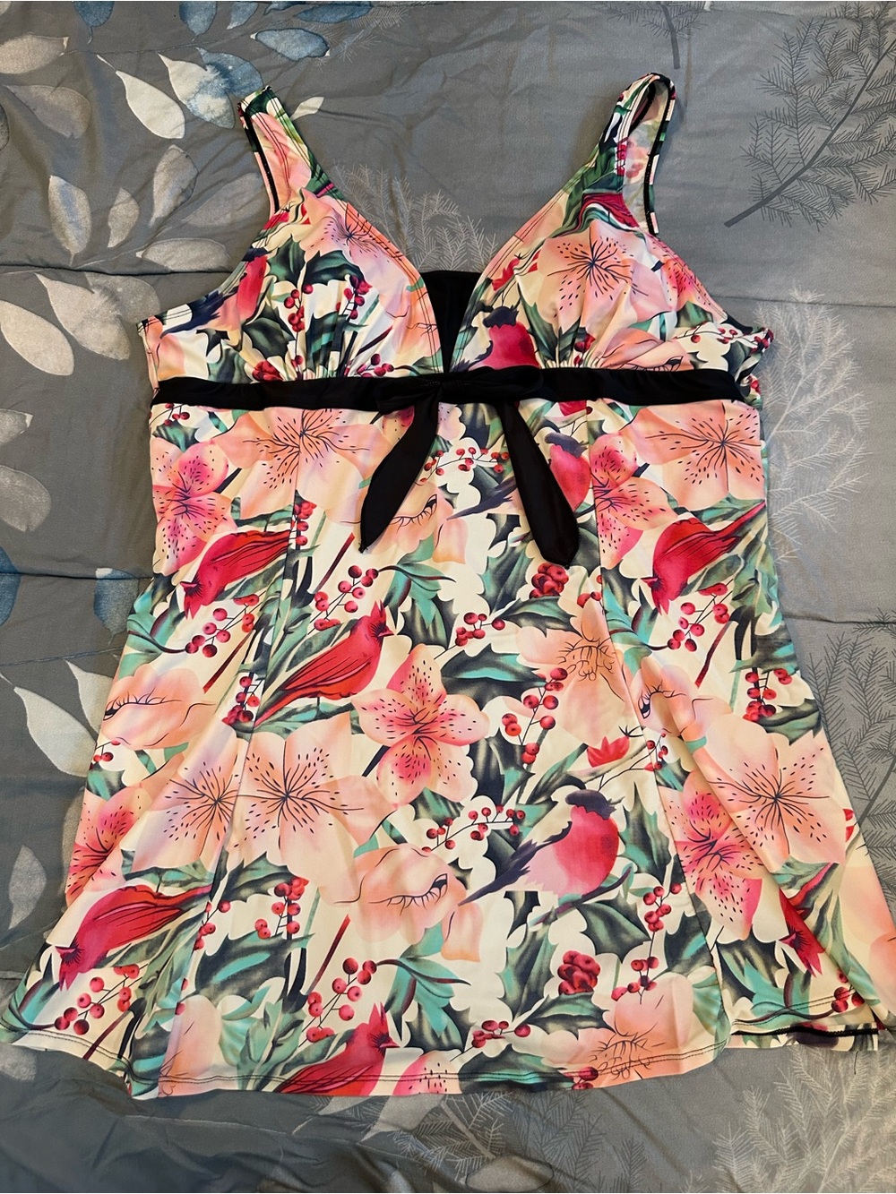 EUC WANTDO Floral Pink & Green 1-Piece Swimdress w/Black Tie Sz 26-28W CARDINAL